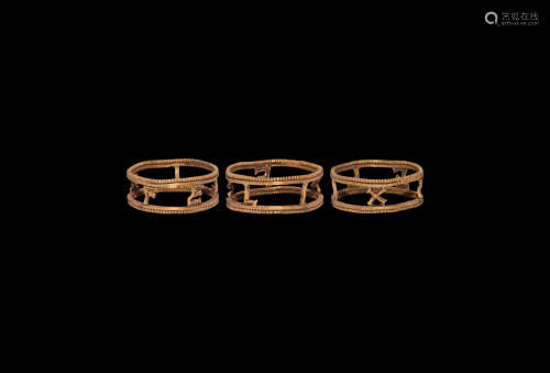 Roman Gold FELIX Ring