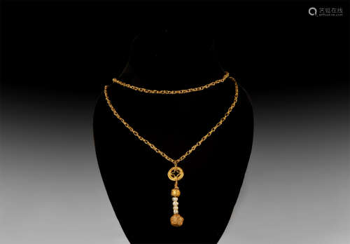 Roman Gold Chain Necklace with Pendant