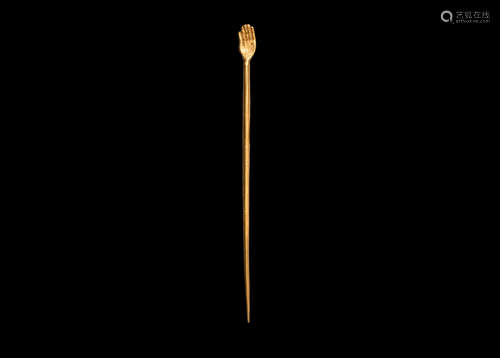 Roman Gold Pin with Hand