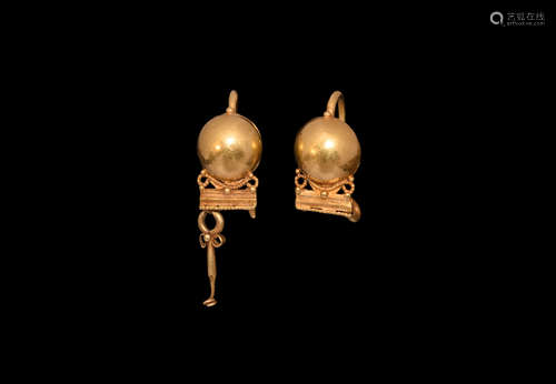 Roman Gold Earring Pair