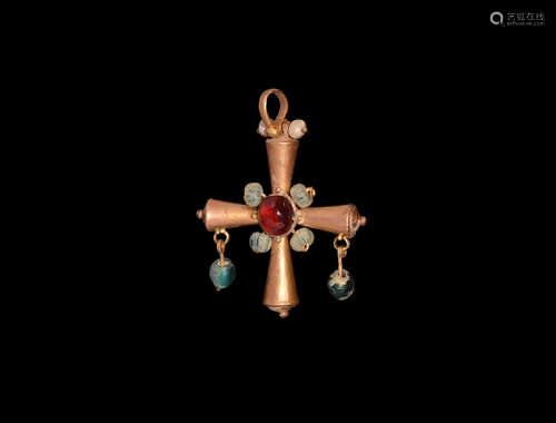 Post Medieval Gold Cross Pendant