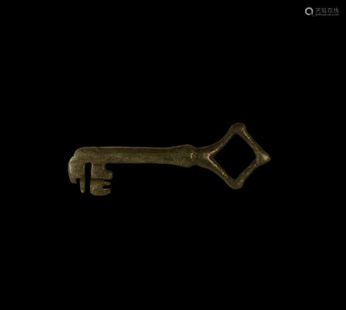 Large Medieval Door Key with Lozenge Handle