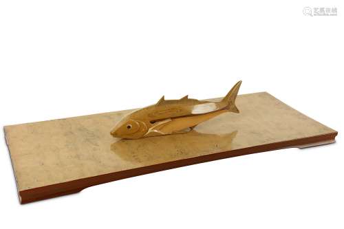 A LACQUER OKIMONO OF A FISH BY OKUMURA KYUKA (1898 - 1945). 20th Century. Stylistically modelled