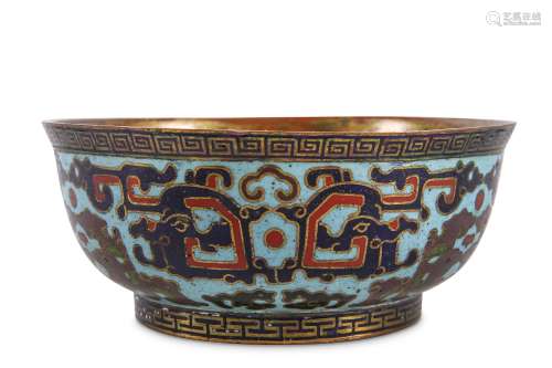 A CHINESE CLOISONNÉ ENAMEL BOWL. Qing Dynasty, Qia