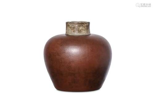 A CHINESE YIXING ZISHA TEA CADDY. Ming Dynasty. The globular body rising to wide shoulders and an