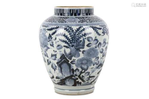 AN ARITA JAR. Of ovoid form decorated in underglaze-blue with a pair of ho-o birds amongst rocks,