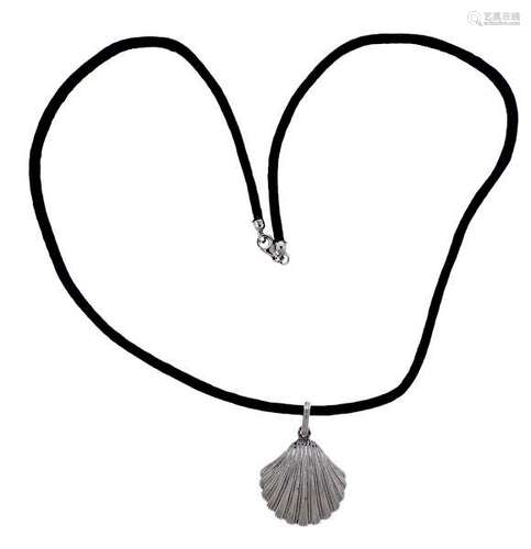 Buccellati Sterling Silver Shell Pendant Cord Necklace