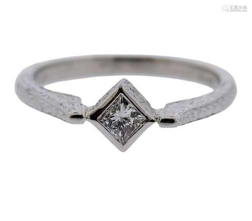 Platinum Diamond Engagement Ring