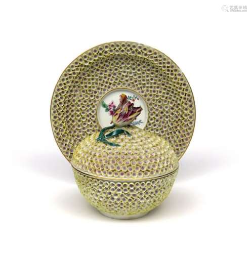 A Chelsea May Blossom bowl with cover and stand c....;