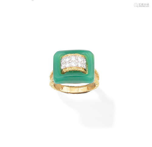 A chalcedony and diamond ring, by Van Cleef & Arpels