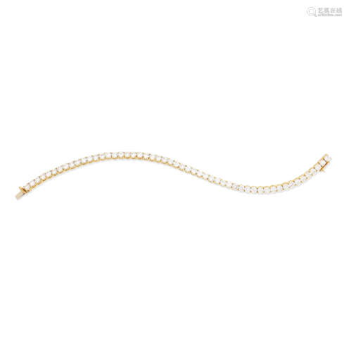 A diamond line bracelet