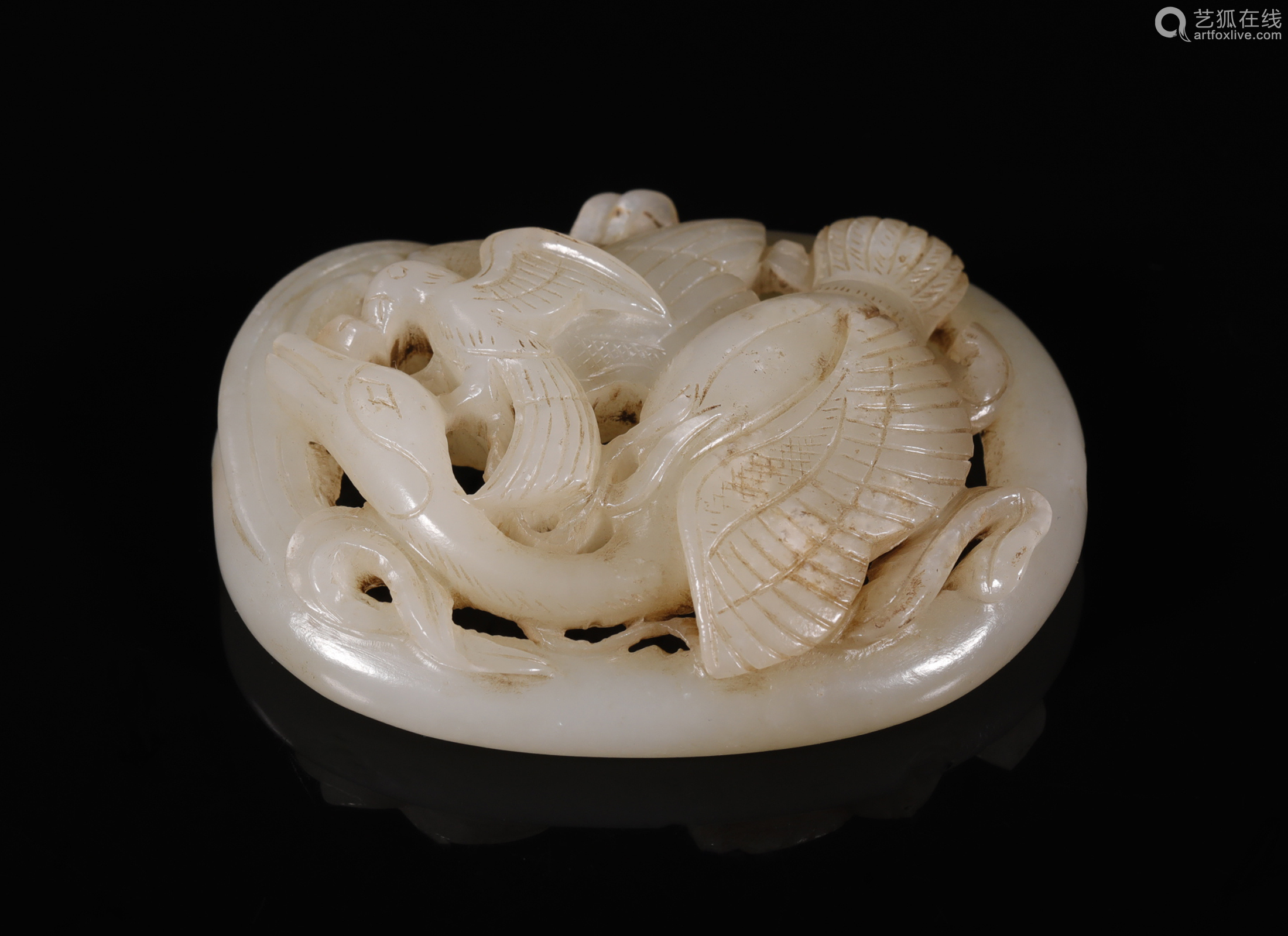 辽代 和田玉海东青啄雁纹瓦子