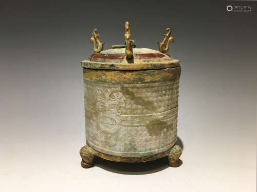 漢代銅鎏金鑲玉酒樽