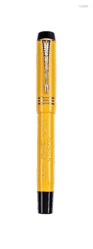 Parker, Duofold Mandarin, a limited edition yellow fountain pen