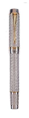 Parker, Duofold CP5 Modern, a limited edition silver coloured fountain pen