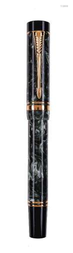 Parker, Duofold, a green marbled fountain pen