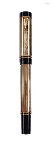 Parker, Duofold International Model A, a prototype two tone fountain pen