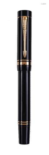 Parker, Duofold, a black fountain pen