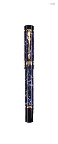 Parker, Duofold, a blue marbled fountain pen