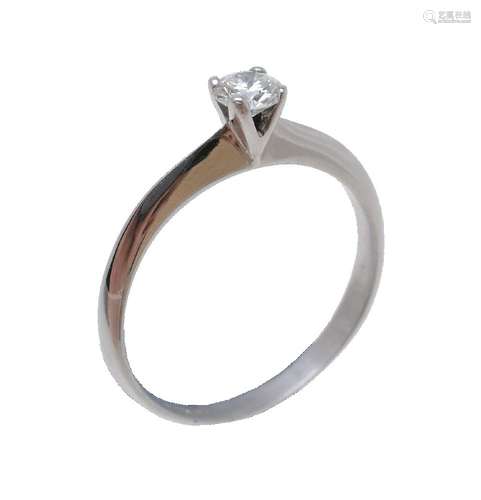 A single stone diamond ring