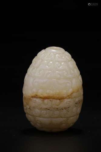 A JADE OVIFORM ORNAMENT