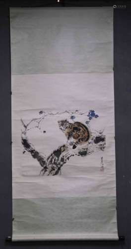 A CHINESE SCROOL PAINTING OF CAT