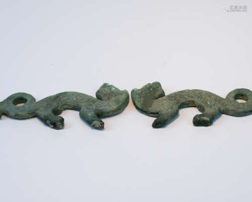 PAIR BRONZE BEAST SHAPED PENDANTS