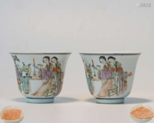 PAIR FAMILLE-ROSE LADY PATTERN CUPS