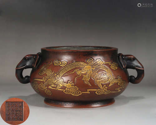 A DRAGON PATTERN COPPER CENSER