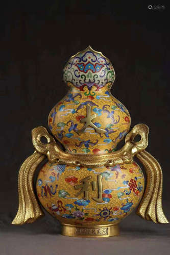 AN OLD PAIR OF GOURD DESIGN CLOISONNE WALL HANGING