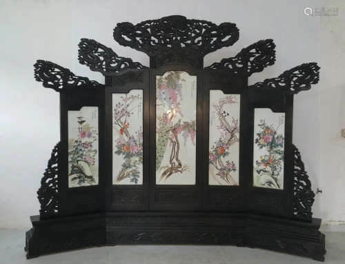 A FLORAL AND BIRD PATTERN ROSEWOOD SCREEN