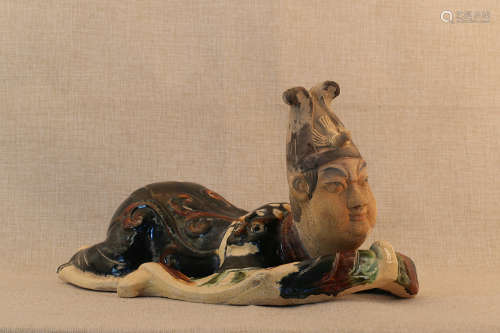 7-9TH CENTURY, A FIGURE DESIGN POTTERY PILLOW, TANG DYNASTY