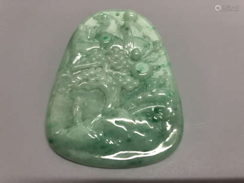 A LANDSCAPE DESIGN JADEITE PENDANT