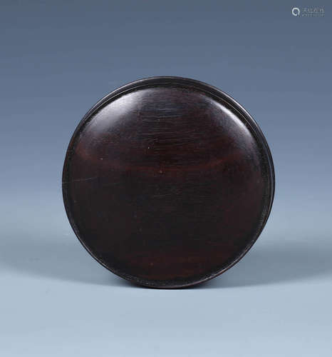 A  SMALL CHINESE ZI TAN WOOD CIRCULAR BOX