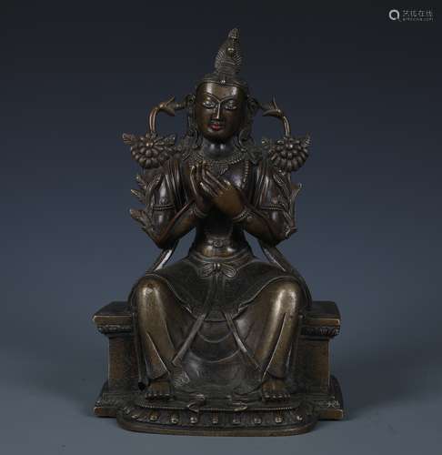 A FINELY BRONZE AVALOKITESHVARA