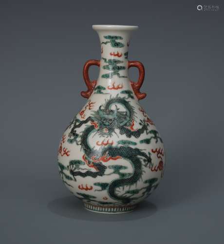 AN IMPERIAL FAMILLE ROSE DRAGON BOTTLE VASE