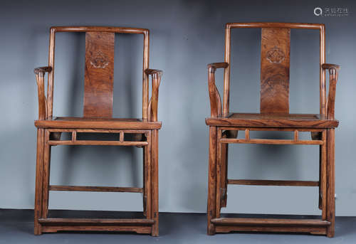 A PAIR OF CHINESE HUANGHUALI  ARMCHAIRS