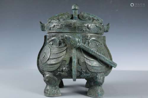 A Bronze Ritual Wine Vessel