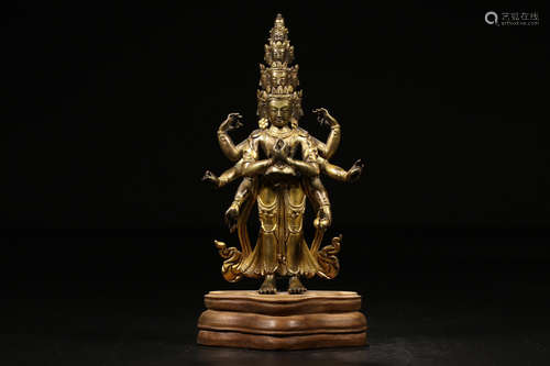 17-19TH CENTURY, A GUANYIN DESIGN GILT BRONZE ORNAMENT, QING DYNASTY