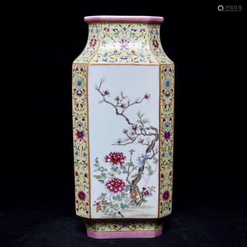 A FLORAL AND VERSE PATTERN PORCELAIN VASE