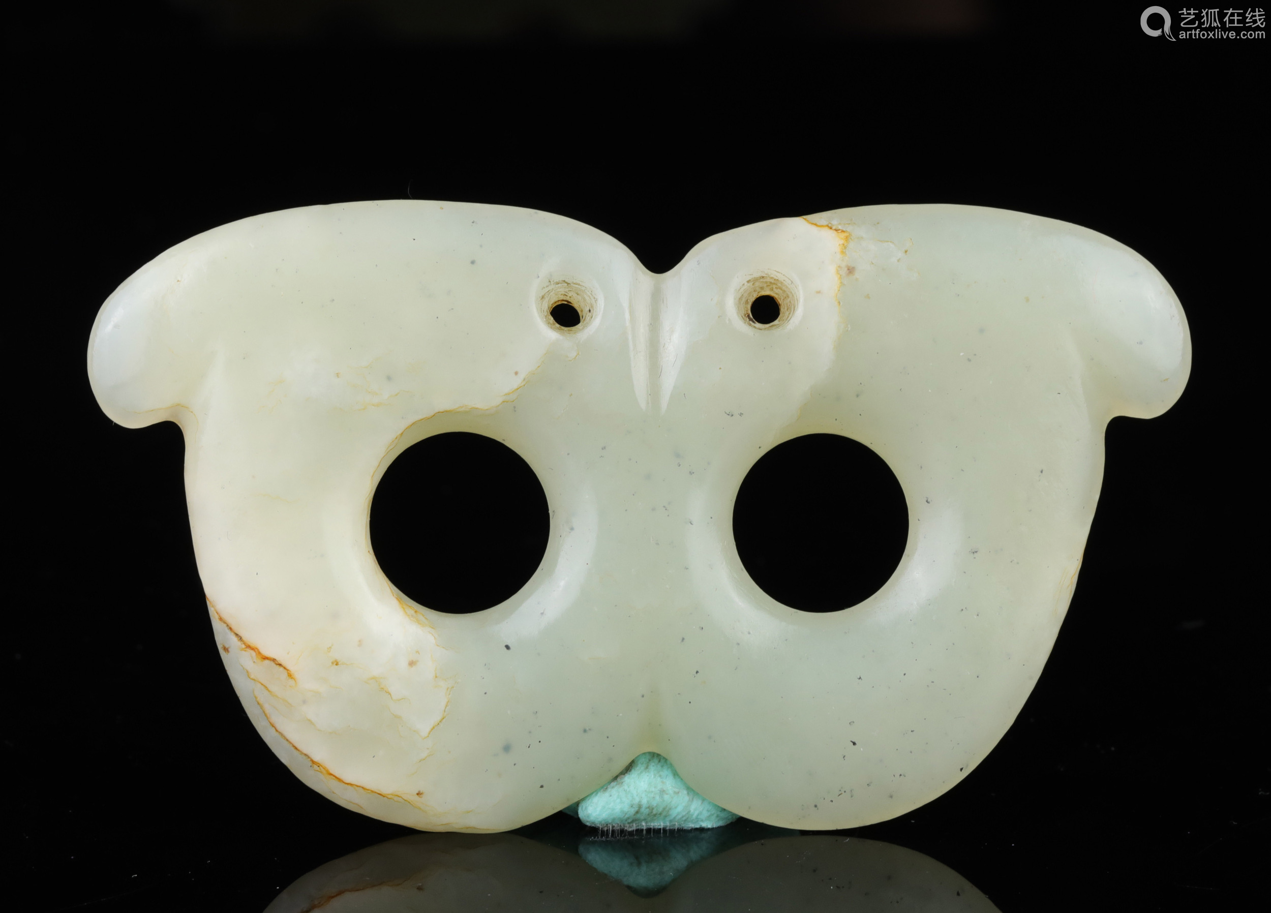 红山文化双联出廓璧