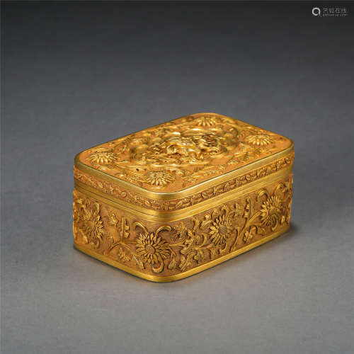 CHINESE PURE GOLD CARVED FLOWER JEWELRY CASE