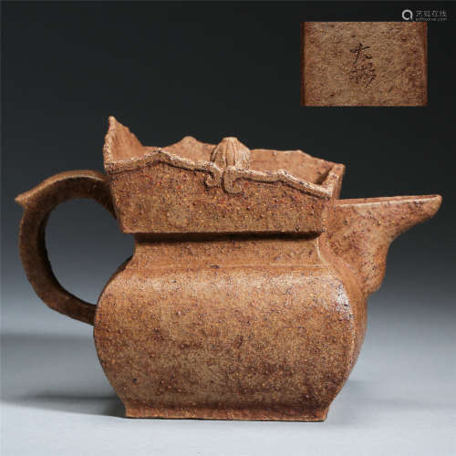 CHINESE YIXING ZISHA CLAY SQUARE TEA POT