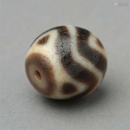 TIBETAN DZI BEAD TANG DYNASTY