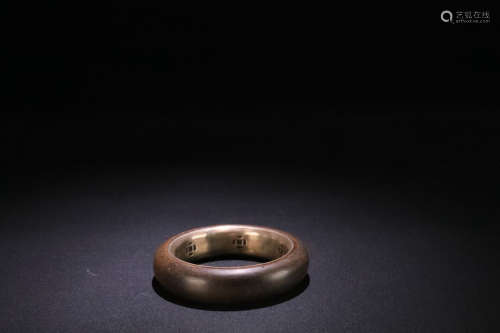 17-19TH CENTURY, AN OLD AGARWOOD BANGLE, QING DYNASTY.