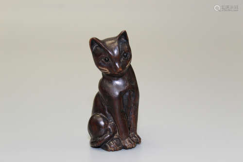 Cat, Japanese wood carving, maker's mark on the bottom.