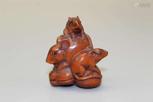 Three Rats, Japanese wood carving, Masakazu mark.