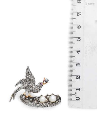 A diamond and cultured pearl bird brooch