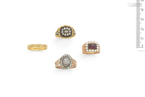 (7) A collection of antique rings, 18th - 19th century