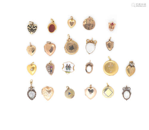 (qty) A collection of antique lockets and pendants